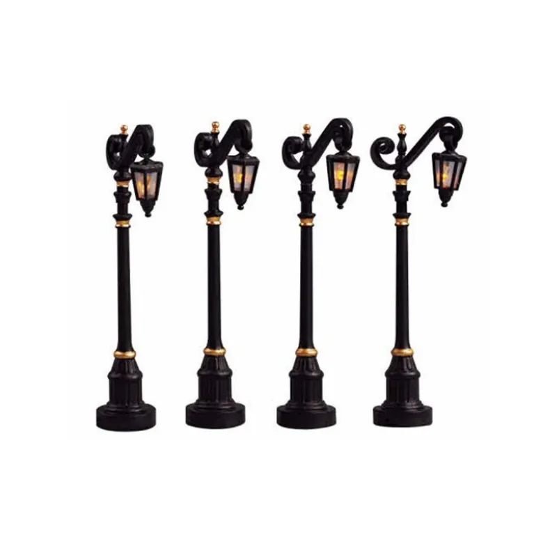COLONIAL STREET LAMP SET OF 4 - LEMAX