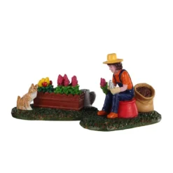 Figurine "Garden Grooming" - LEMAX