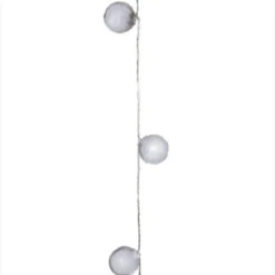 Guirlande LED 18 boules velours 3.4m blanc pur - BLACHERE