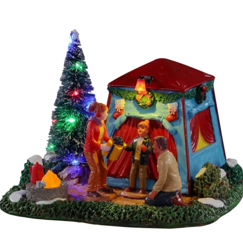 THE FESTIVE OUTDOORS - LEMAX